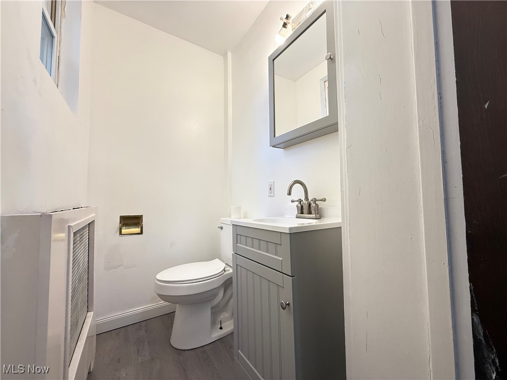 Dj Clarks Add - Residential