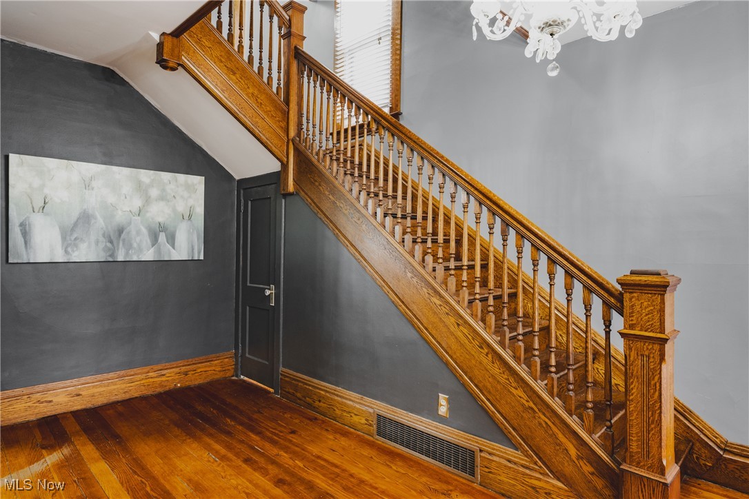 H C Hopkins Ad - Residential