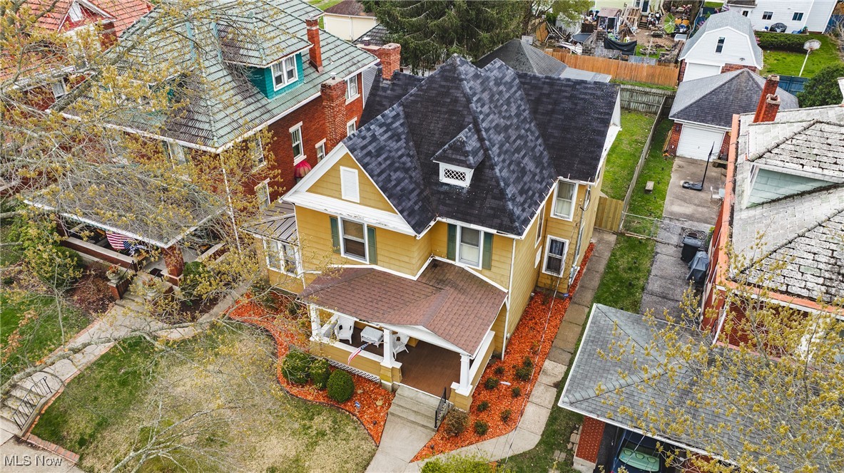 H C Hopkins Ad - Residential