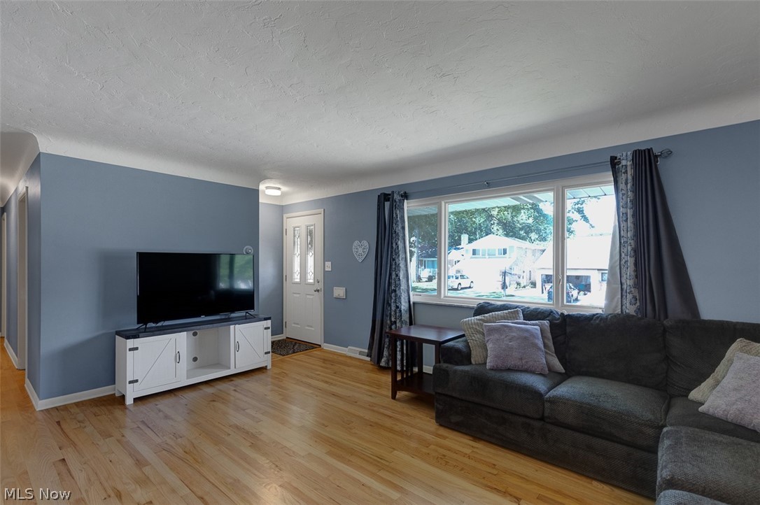 Par Hms Inc Ridgewood 15 - Residential