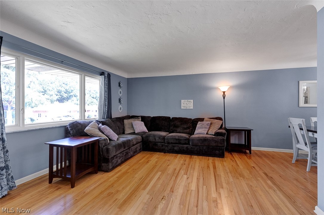 Par Hms Inc Ridgewood 15 - Residential