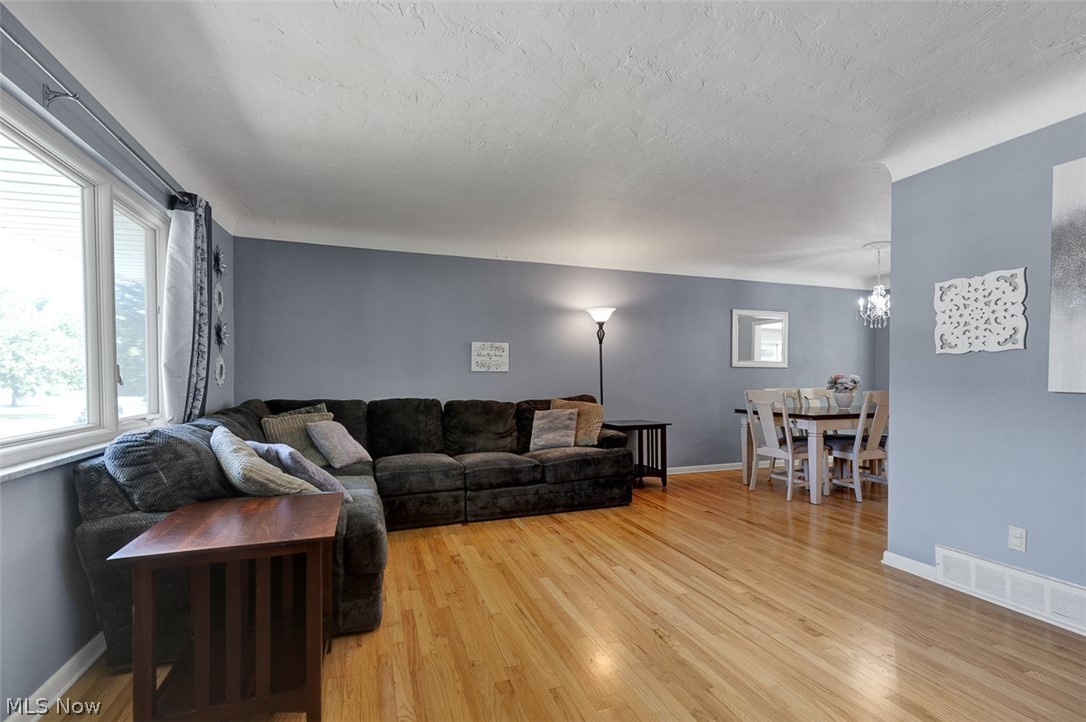 Par Hms Inc Ridgewood 15 - Residential