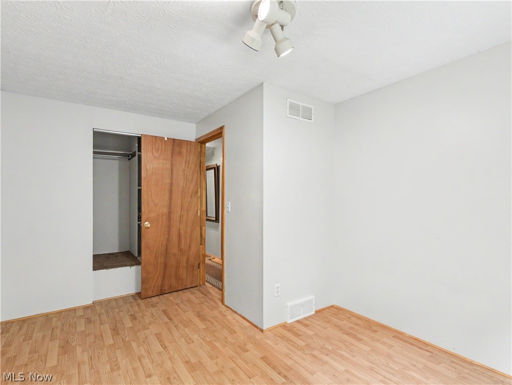 Meadow - Residential