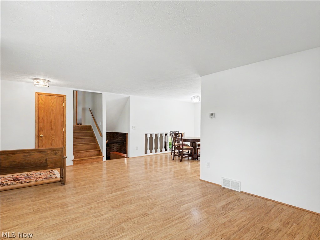 Meadow - Residential