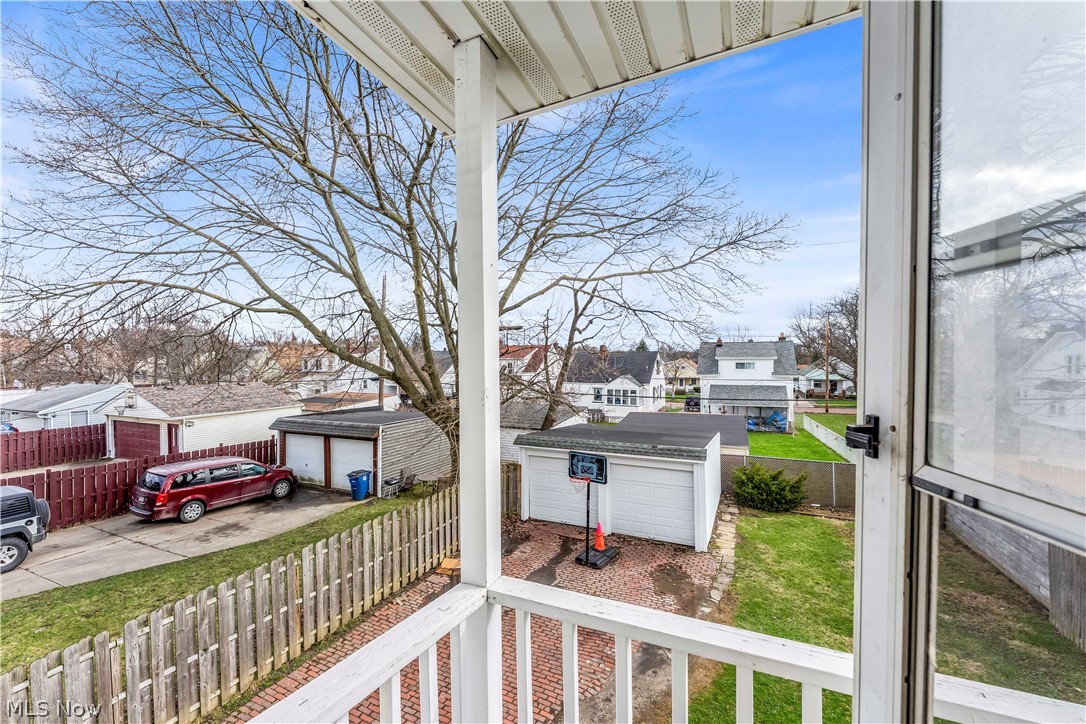 Rockefeller & Andres - Residential Lease