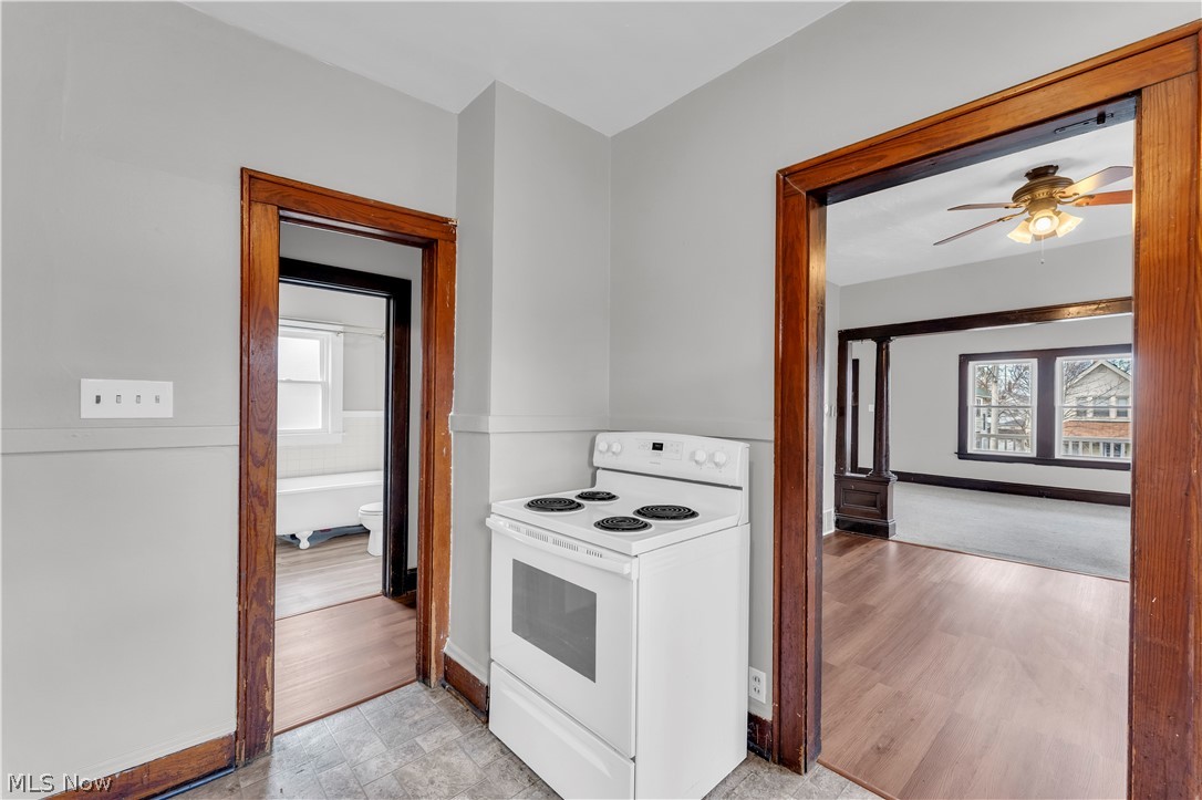 Rockefeller & Andres - Residential Lease