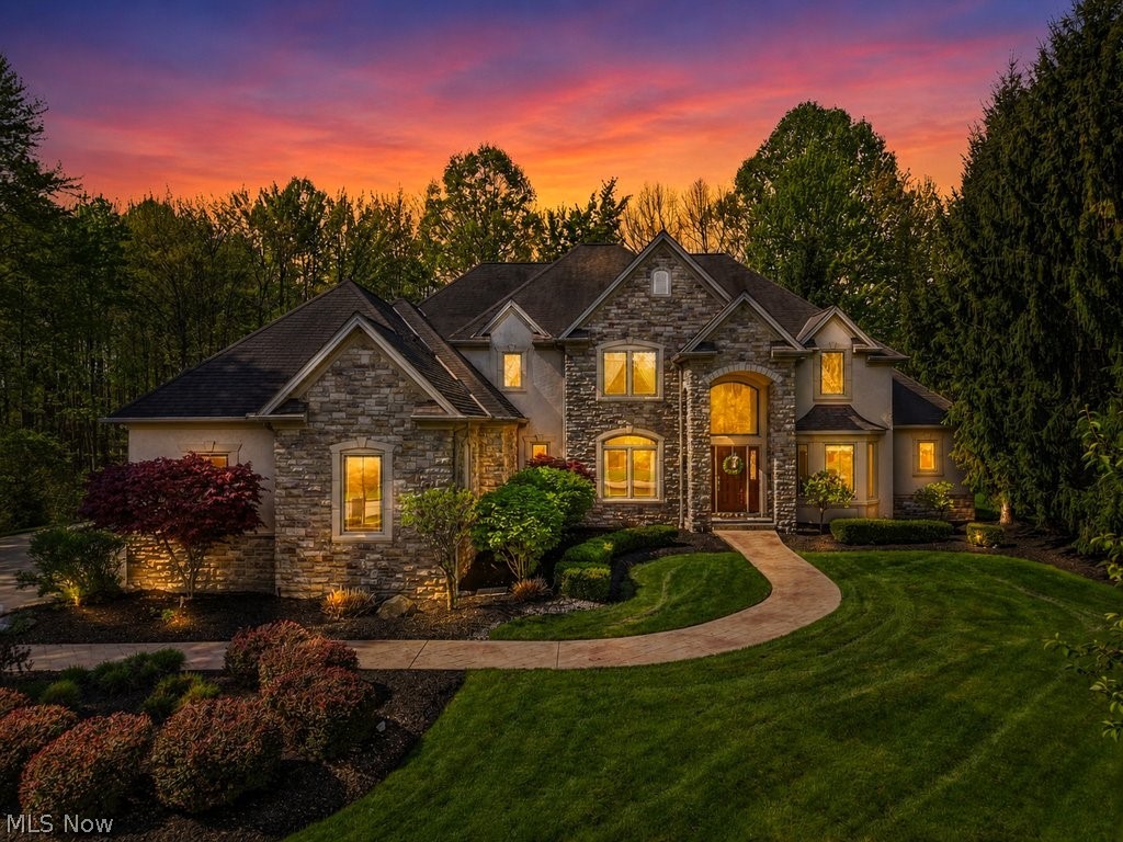 Signature 2 - Residential