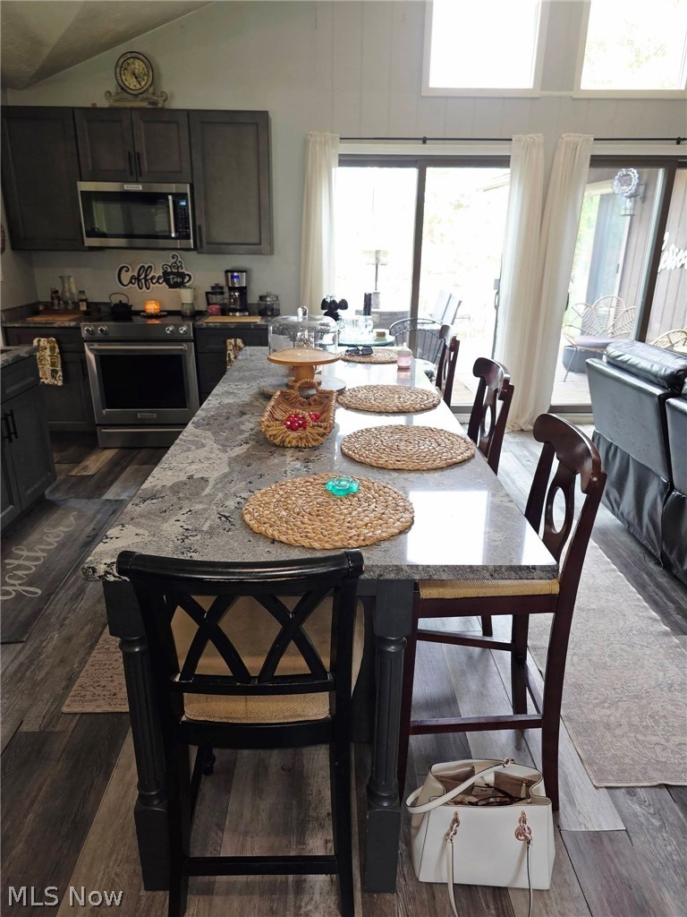 Sprucewood Const Cos Indian - Residential