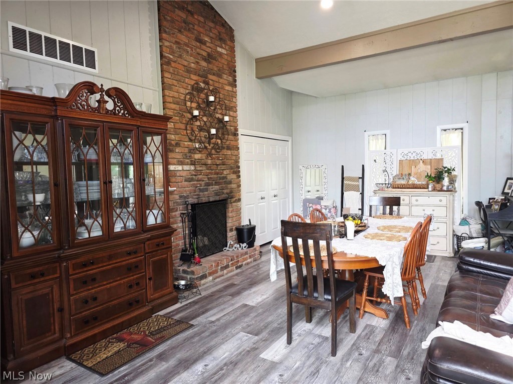 Sprucewood Const Cos Indian - Residential