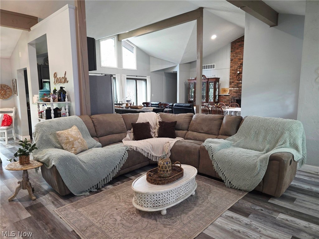 Sprucewood Const Cos Indian - Residential