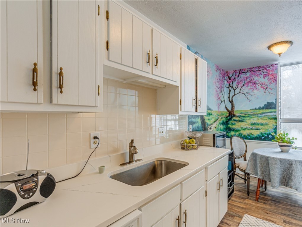 Silver Lake Towers Condo - Residential