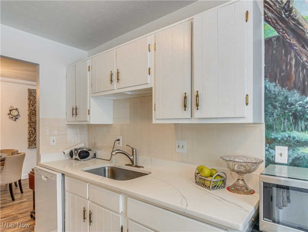 Silver Lake Towers Condo - Residential