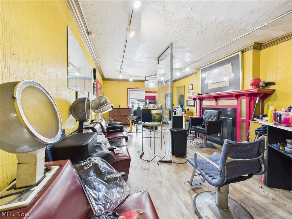Canton - Commercial Sale