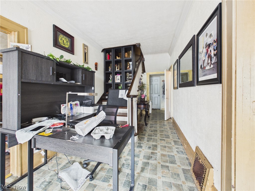 Canton - Commercial Sale