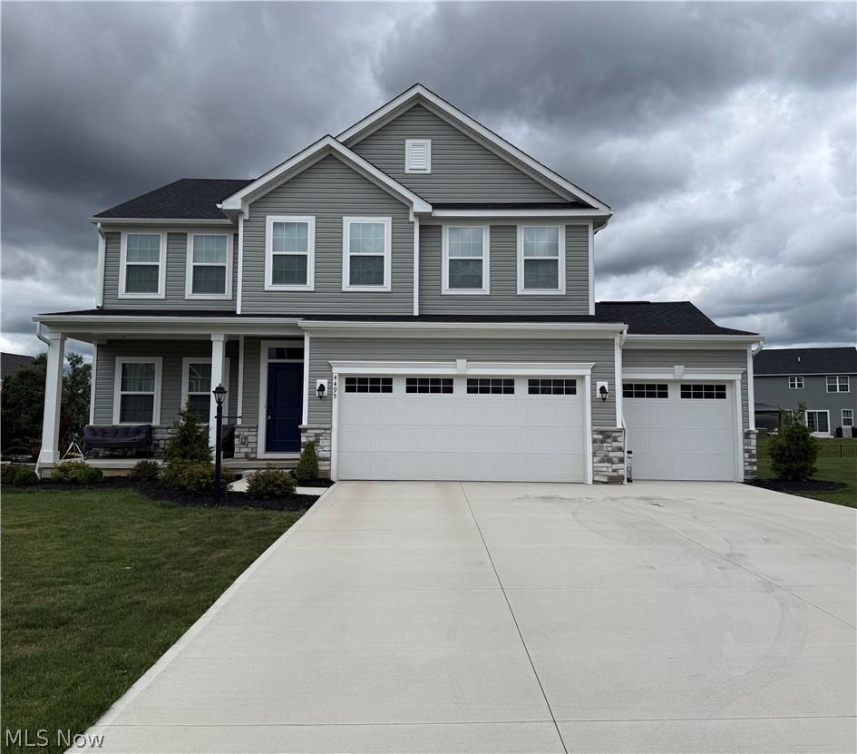 Like new without the wait!!! Owners are relocating and must give up this beautiful, nearly new home. Home offers over 2,700 sq. ft. of living area on the first two levels. Unfinished basement with bath roughed in and heat runs already installed. Terrific curb appeal on this Ryan Hudson model with three car garage and extra wide driveway. You'll enter and find a wonderful study off the foyer with French doors. The 1st floor area is wide open and provides for a spacious living room and dining area all open to a fabulous kitchen with a center island with sink and loads of cupboards and counter space. Just off the kitchen area is a pantry, 1st floor bedroom and convenient powder room. Upstairs you'll find an amazing second floor family room. The primary suite is extremely large and so is the fabulous master bath and two walk in closets! Guest bedrooms on this floor are also generously proportioned.
Owners were made aware shortly after move in that a relocation was in the offing and did not complete plans for their deck. Their offering price does include a concession of $5,000towars a new deck or patio of buyers choice.
This home is like new without the wait. See it today!