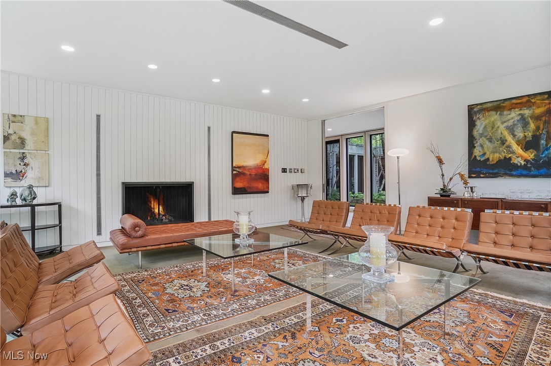 Silver Lake - Residential