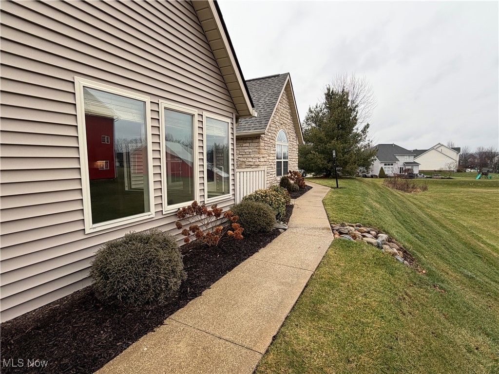 Scotsbury Green Condos - Residential