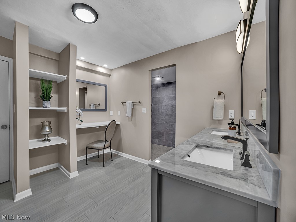 Camelot Court - Residential