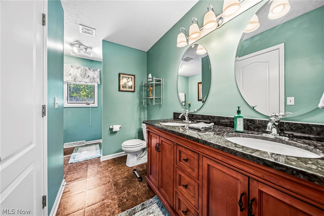 Foxwood Estates - Residential