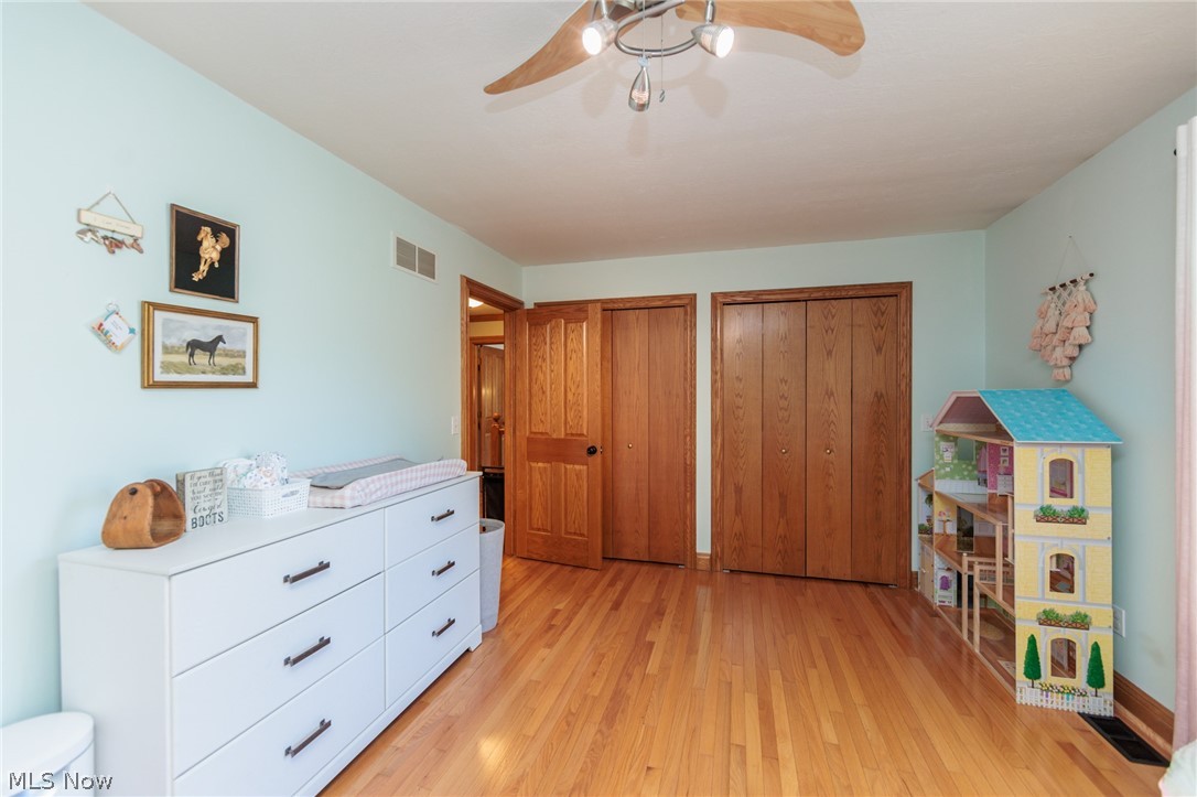 Green Lawn Knoll - Residential
