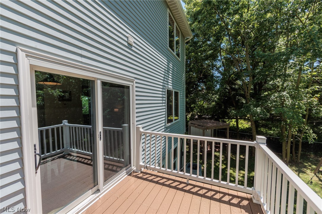Green Lawn Knoll - Residential