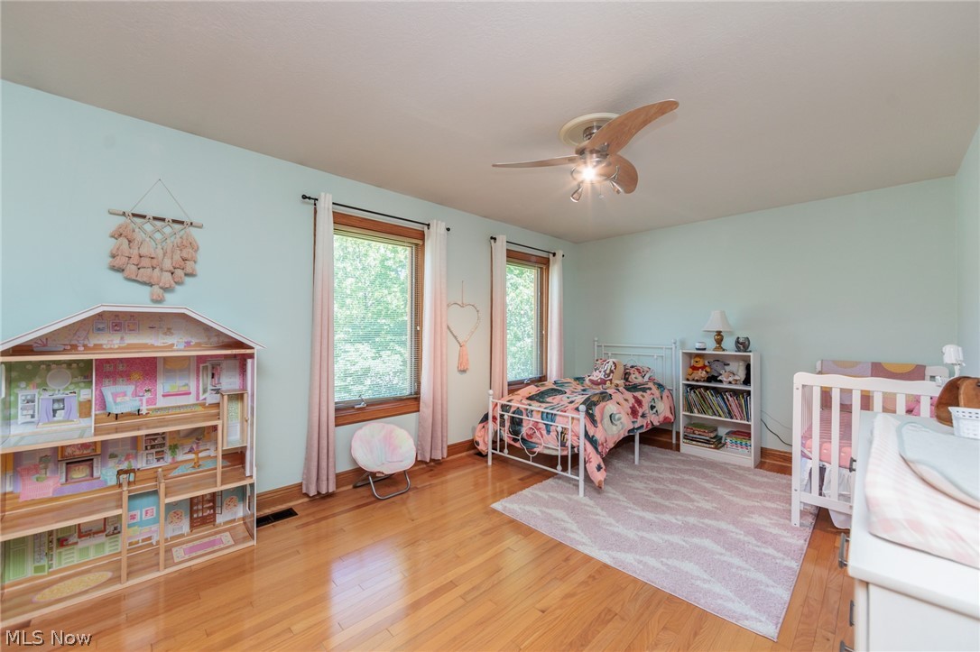 Green Lawn Knoll - Residential