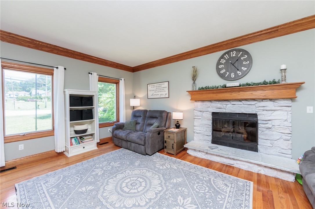 Green Lawn Knoll - Residential