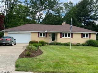 Features: Triple pane windows, Hardwood, Carpet & Ceramic flooring, Gutter guard spouting, Walk-out finished basement, 2 Fireplaces and Screened-In Porch