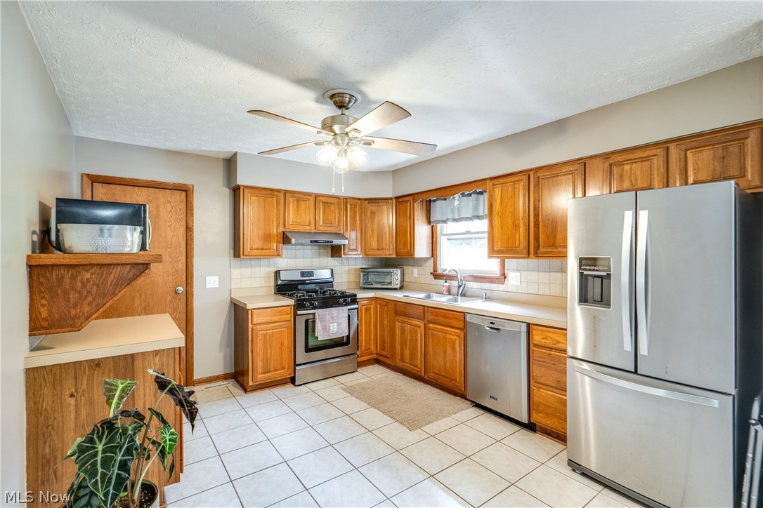Cloverleaf North - Residential