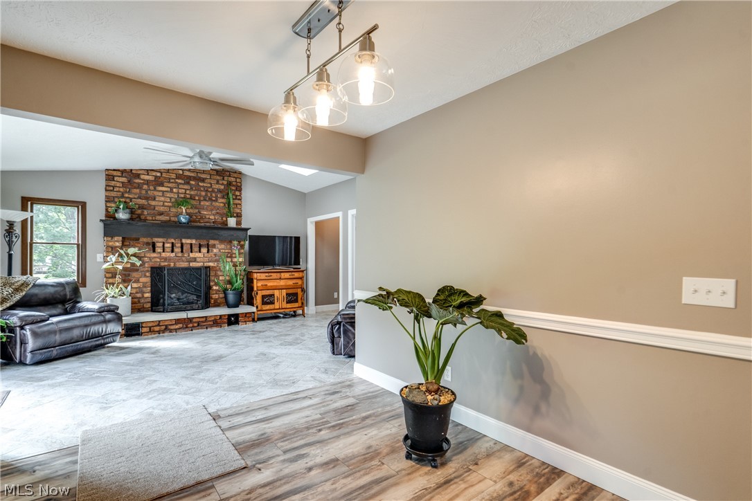 Cloverleaf North - Residential