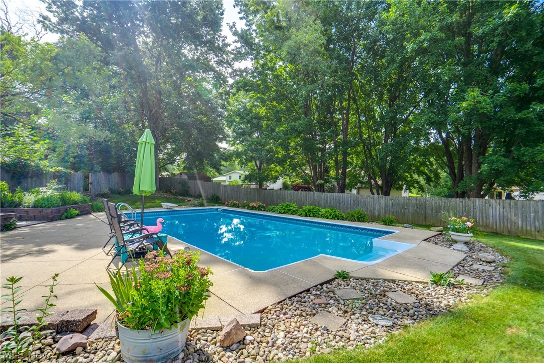 Cloverleaf North - Residential