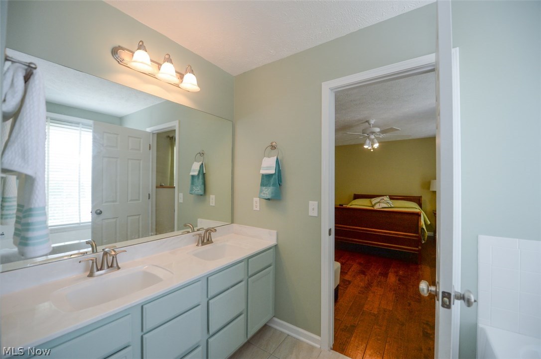 Saunders Place - Residential