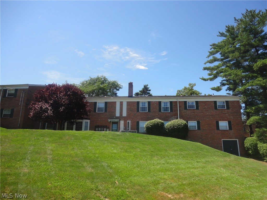 Convenient first floor condo *  Great location to access shopping & parks  * Excellent school system * 1 car (carport) * Private neighborhood pool *