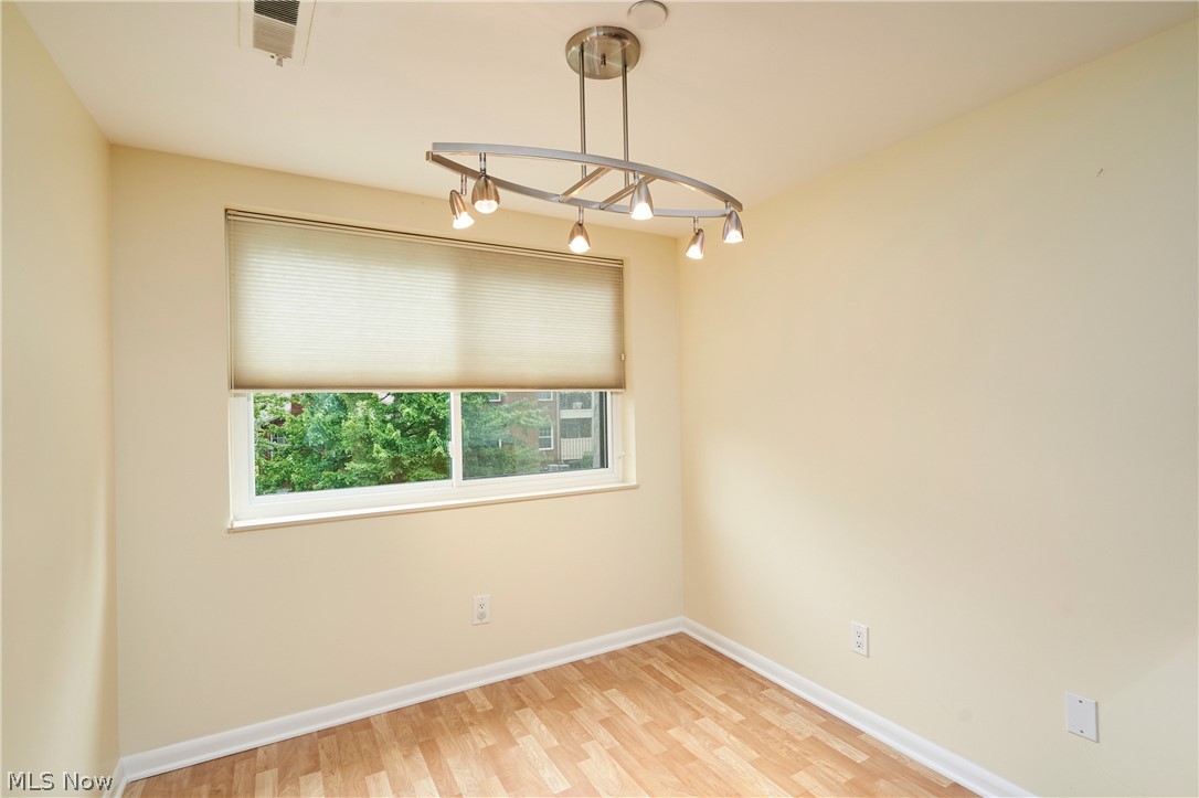 Woodhawk Club Condo Ph 7 - Residential