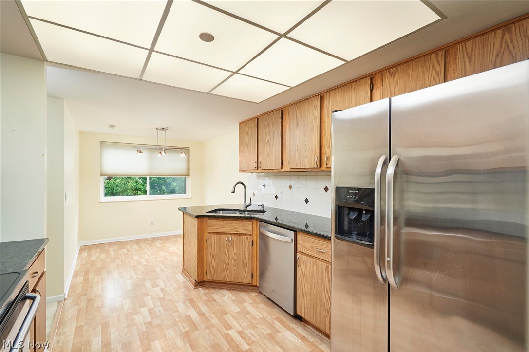 Woodhawk Club Condo Ph 7 - Residential