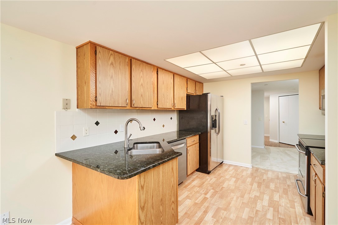 Woodhawk Club Condo Ph 7 - Residential