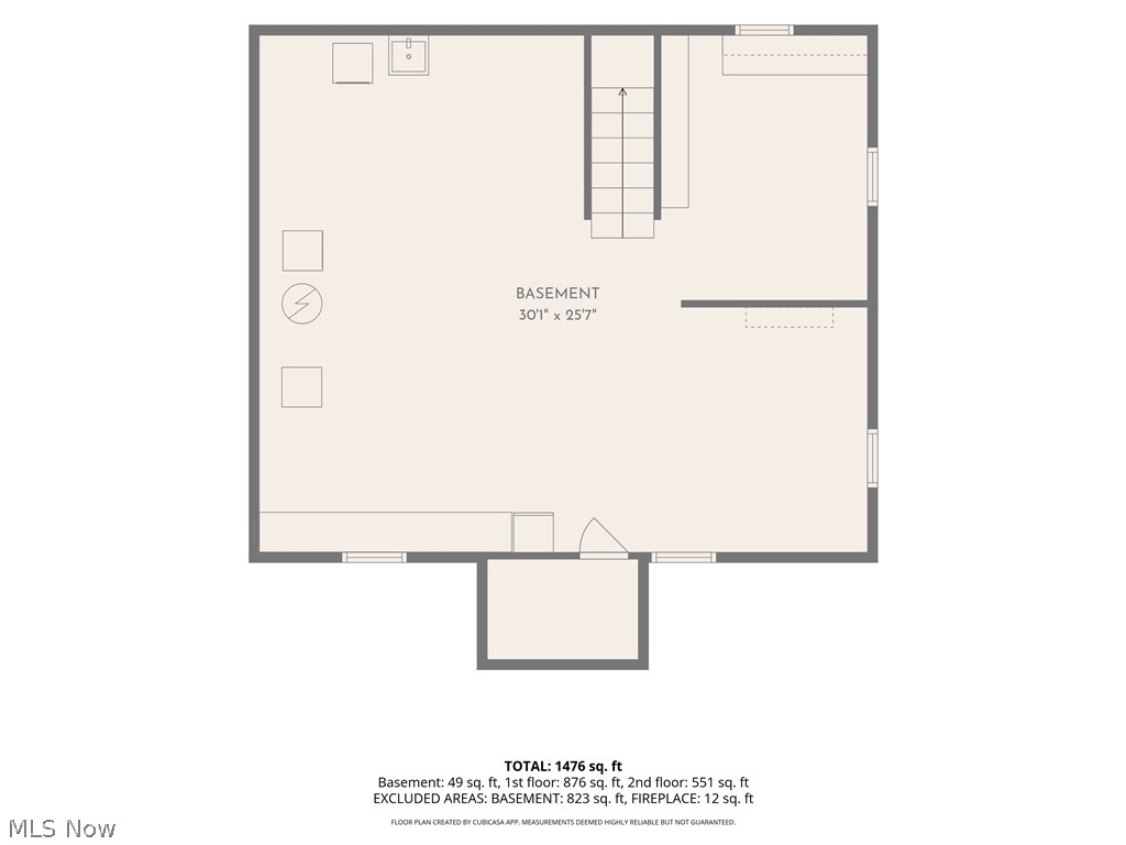 Main image without alt text