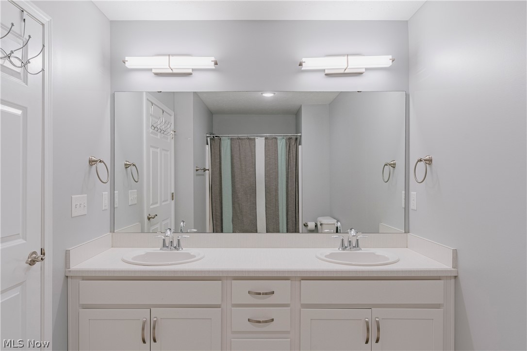 Pointe/Sterling Lakes Sub Ph 1 - Residential