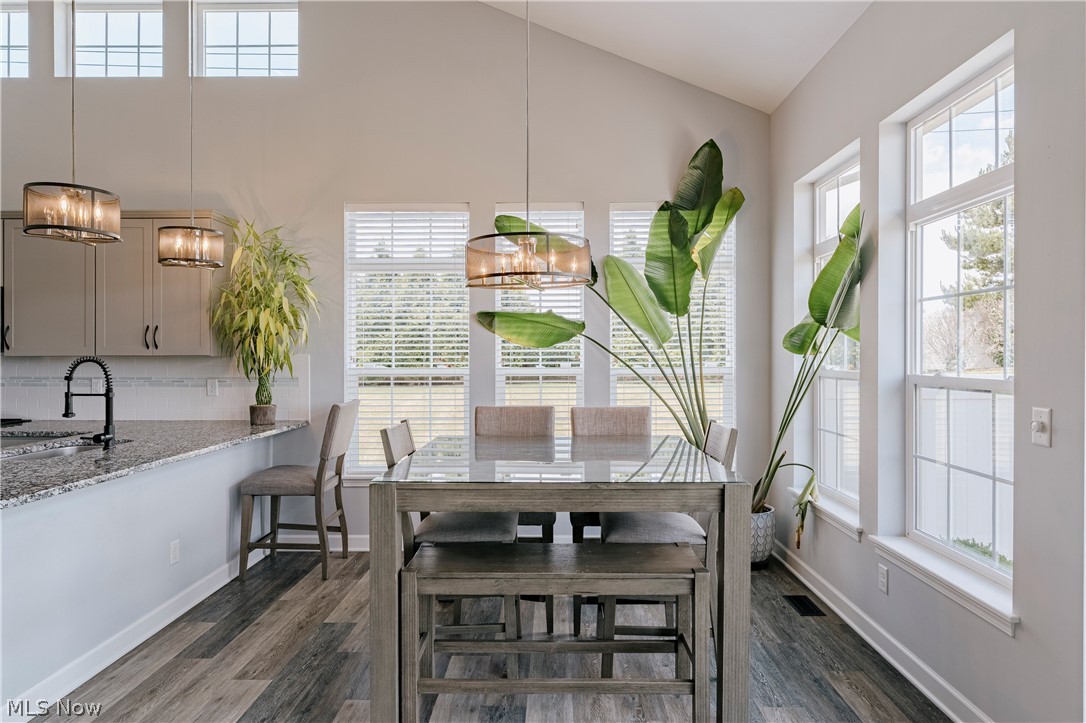 Pointe/Sterling Lakes Sub Ph 1 - Residential