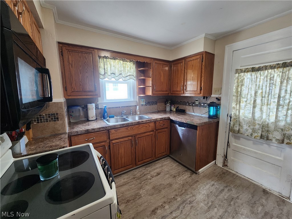 Mcalpine Heights - Residential