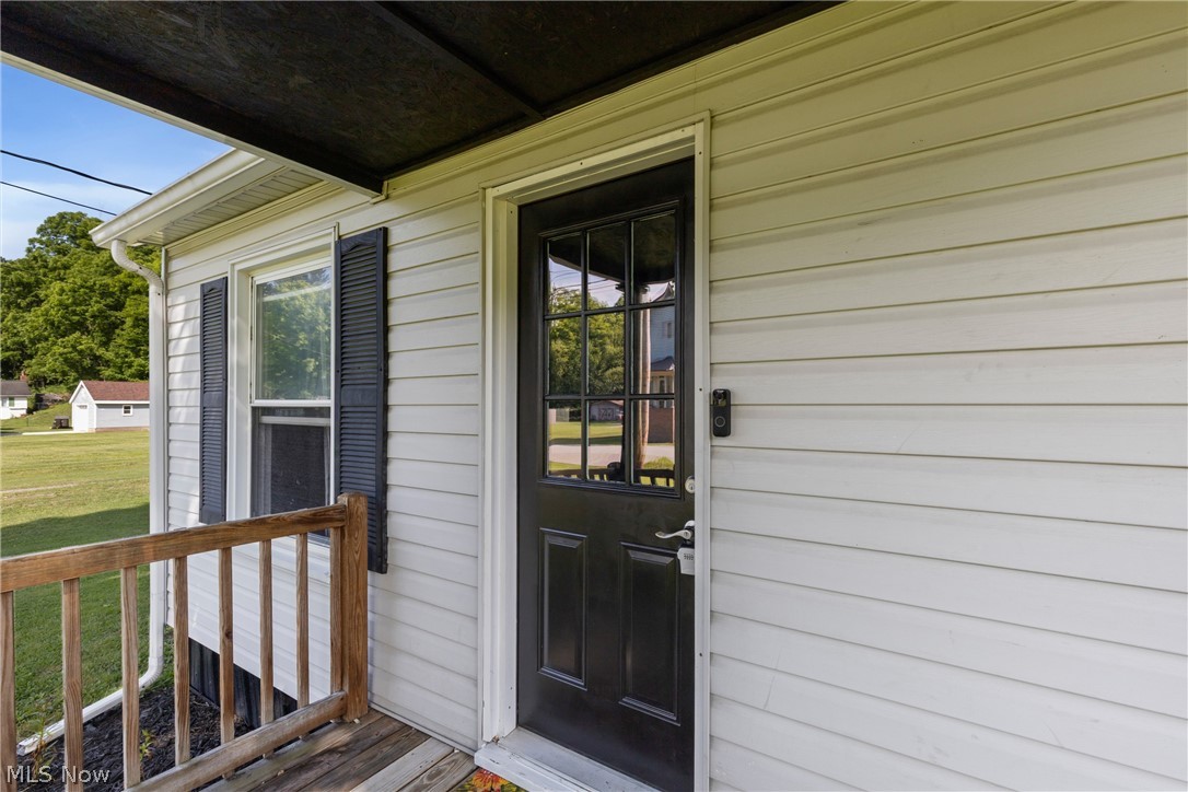 Loretta - Residential