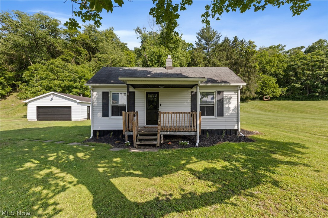 Loretta - Residential