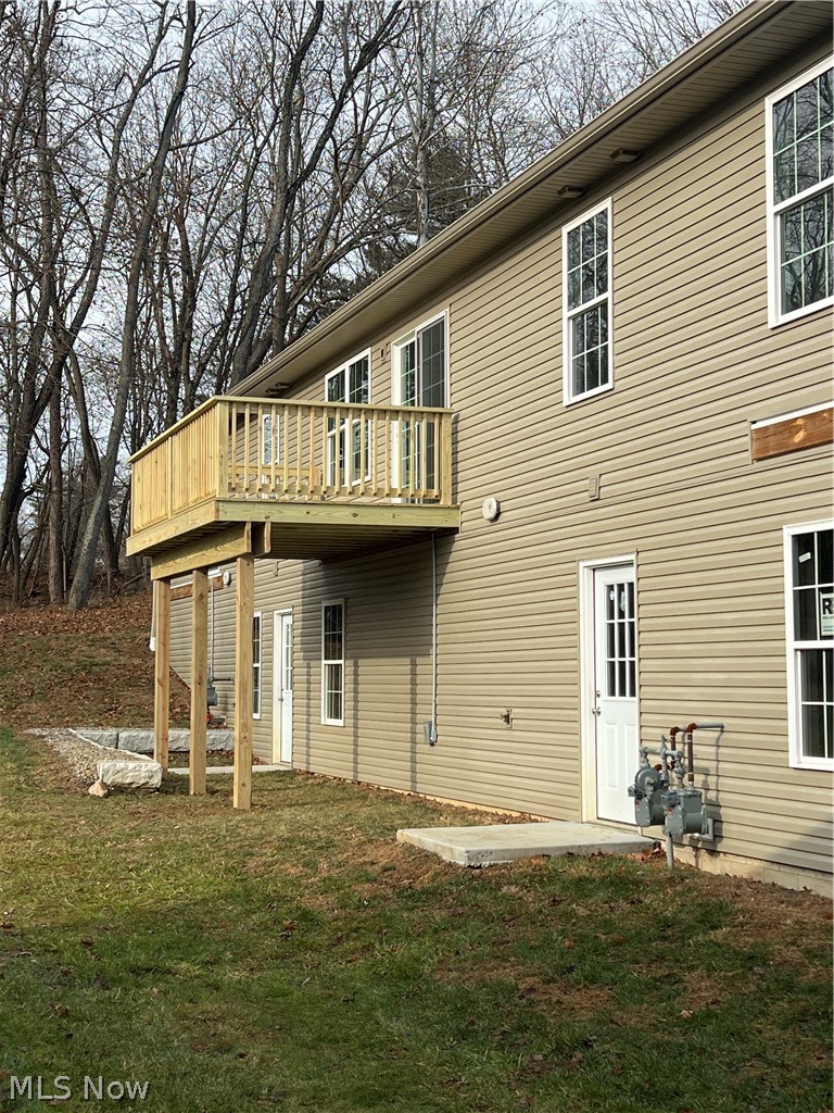 Brambly Hedge Knoll Condo - Residential