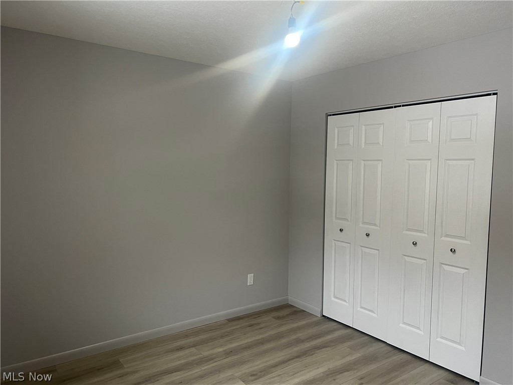 Brambly Hedge Knoll Condo - Residential