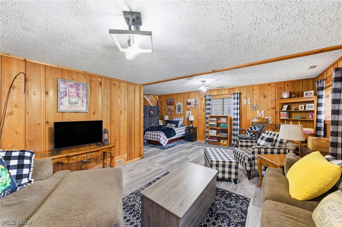 Quail Point Condo - Residential