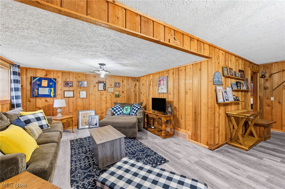 Quail Point Condo - Residential