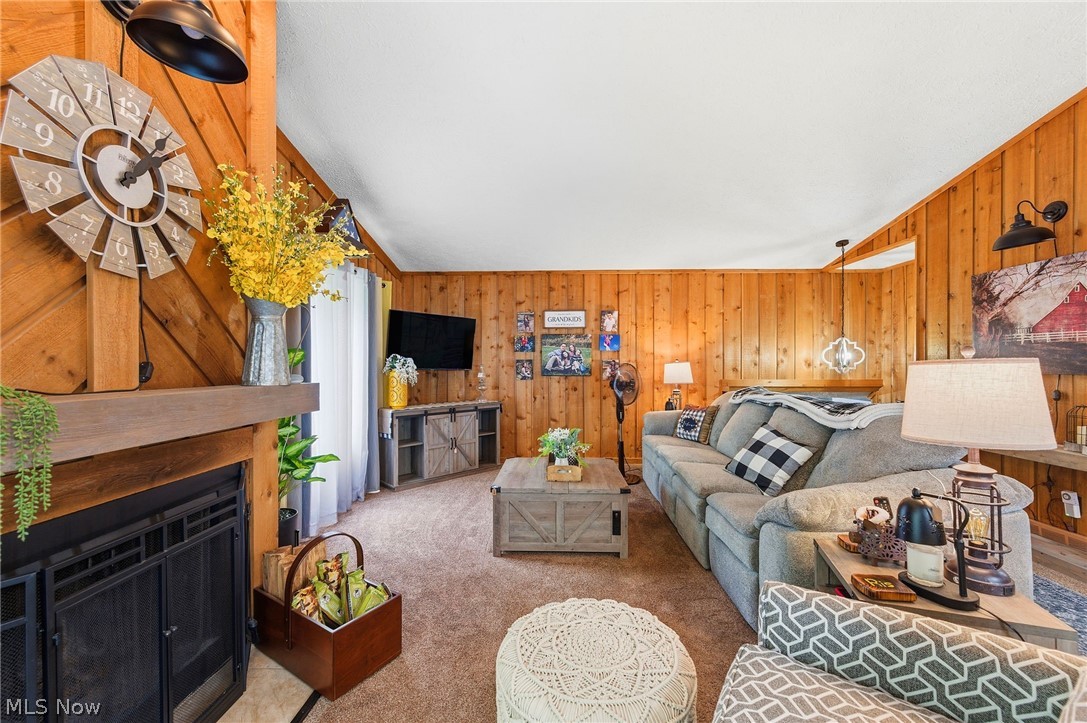 Quail Point Condo - Residential