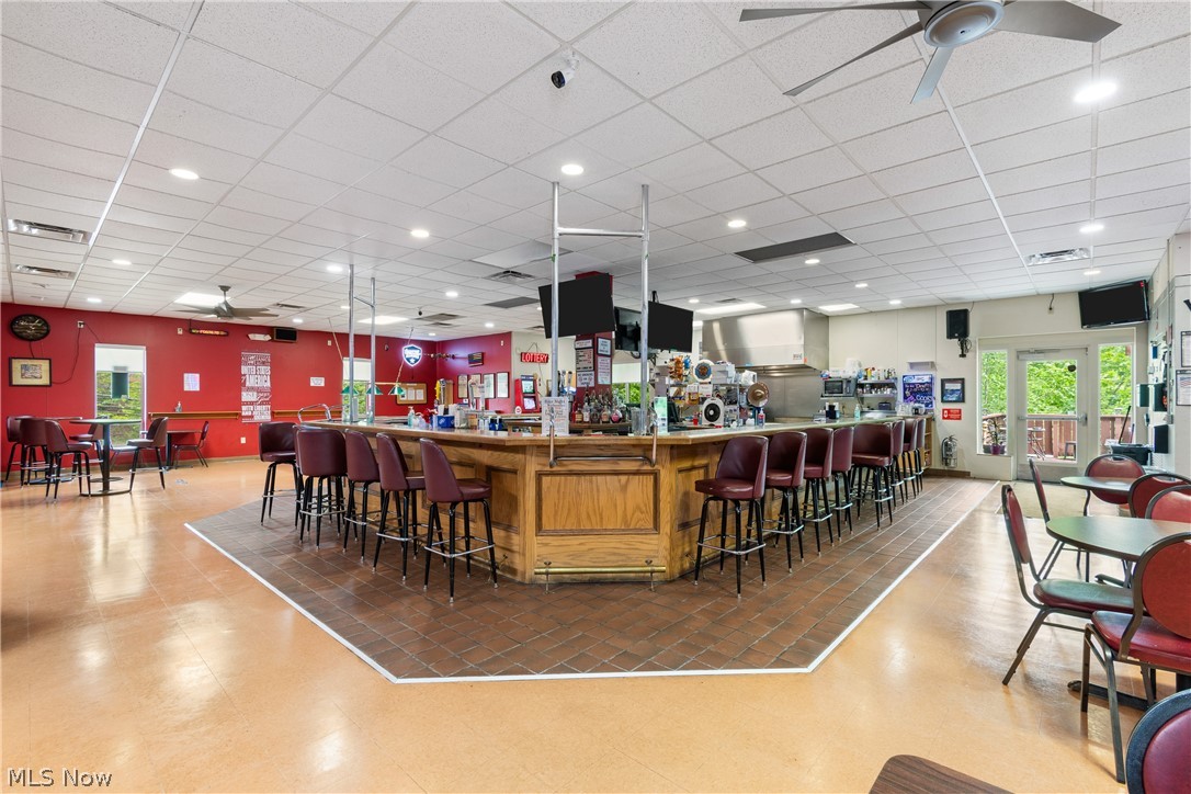 Hitchcock & Mather - Commercial Sale