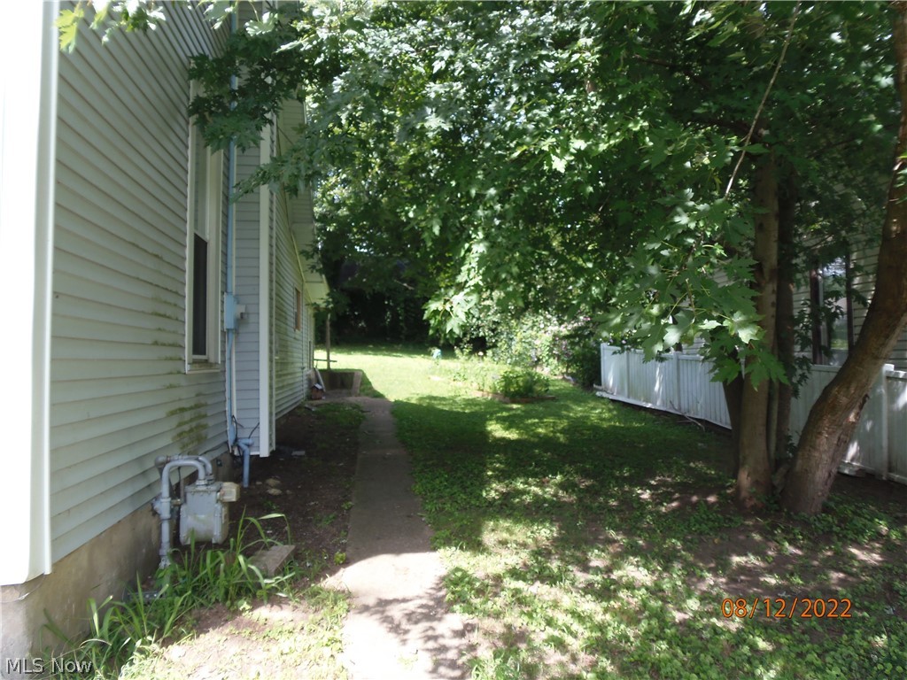 Halls - Residential