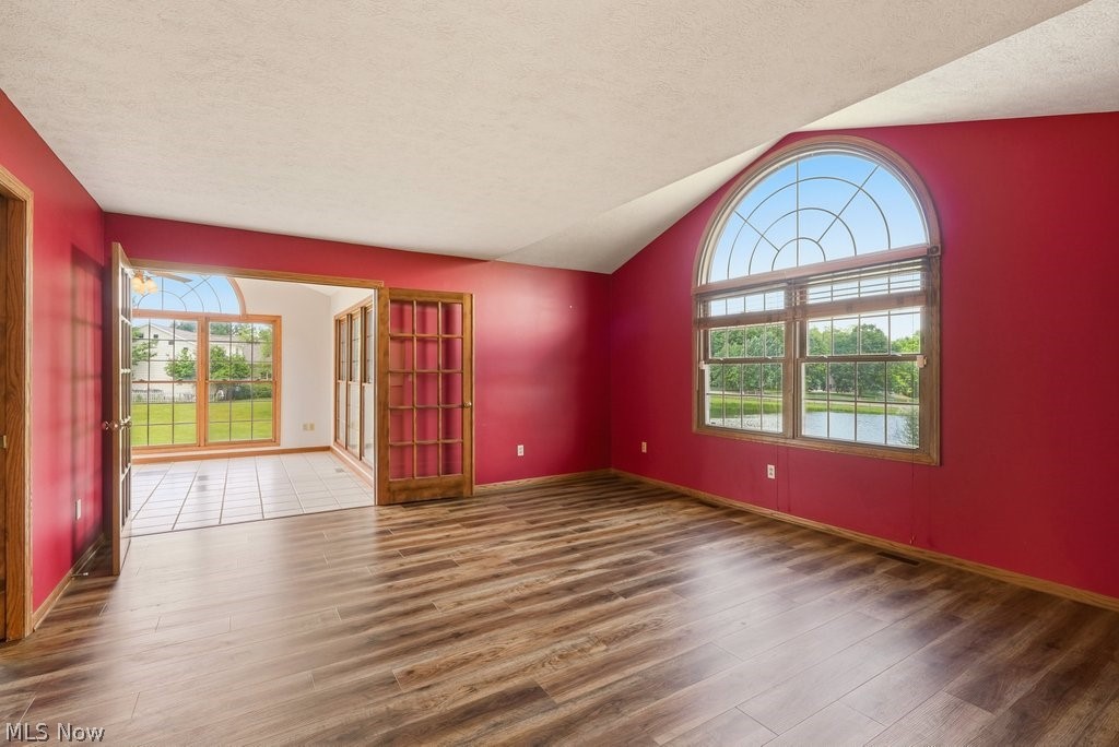 Hunt Club Farms - Residential
